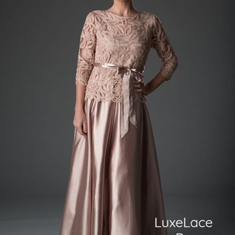 Mother of the Bride Size 18